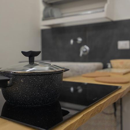 Essenza Suite Siracusa Con Jacuzzi Privata Сиракузы Экстерьер фото